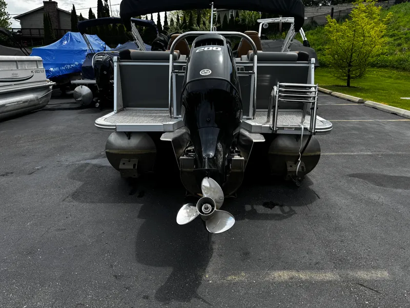 Slide: The Image of Tahoe CASCADE 2385 2023 - 5