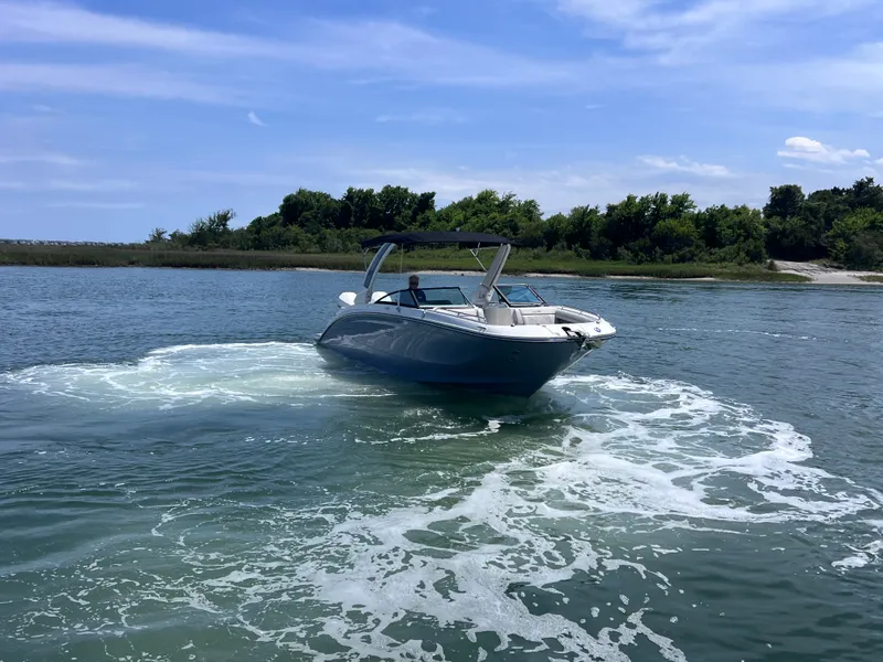 Slide: The Image of Sea Ray SDX 290 Outboard 2026 - 2