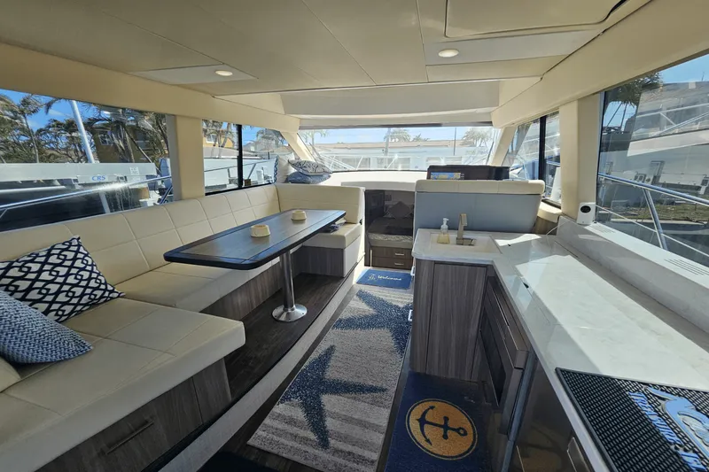 Slide: The Image of Regal 42 COUPE XO 2021 - 19