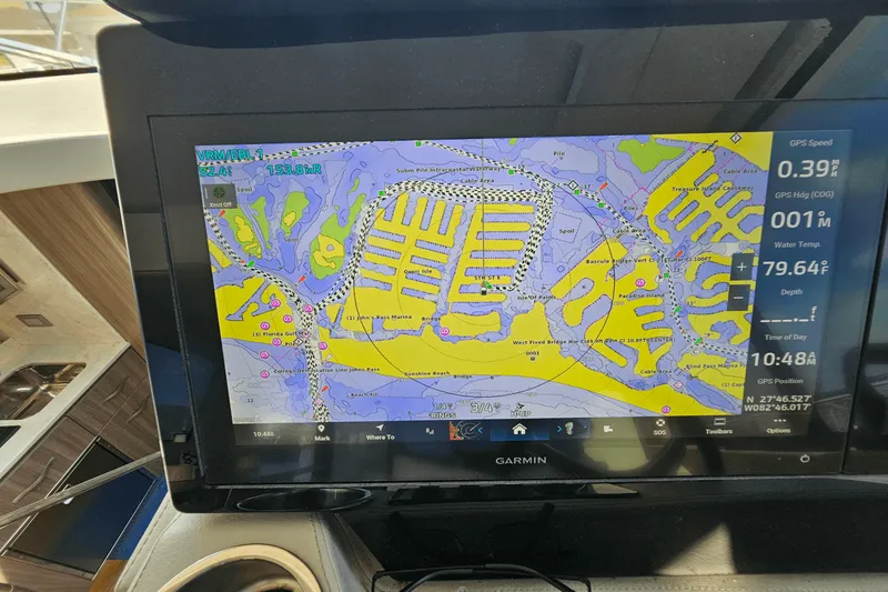 Slide: The Image of Regal 42 COUPE XO 2021 - 32