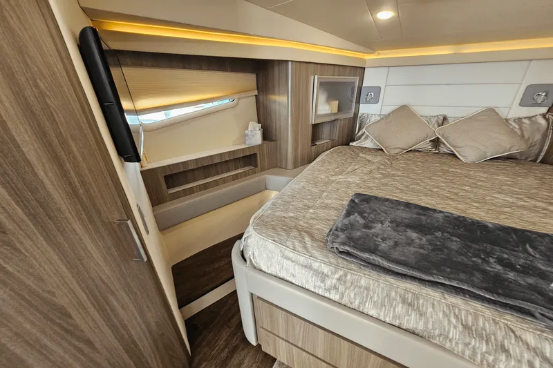 Slide: The Image of Regal 42 COUPE XO 2021 - 41