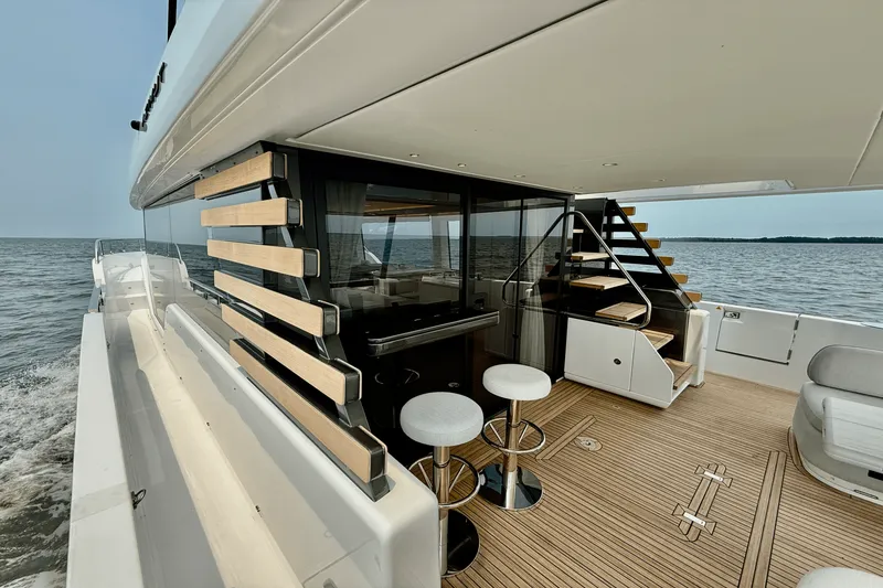 Slide: The Image of Azimut Magellano 60 2026 - 27