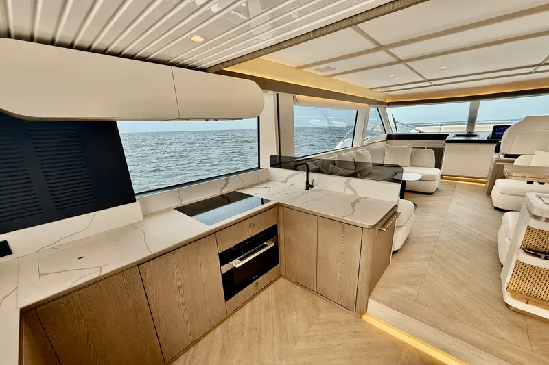 Slide: The Image of Azimut Magellano 60 2026 - 37