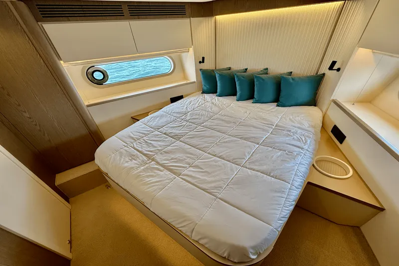 Slide: The Image of Azimut Magellano 60 2026 - 56