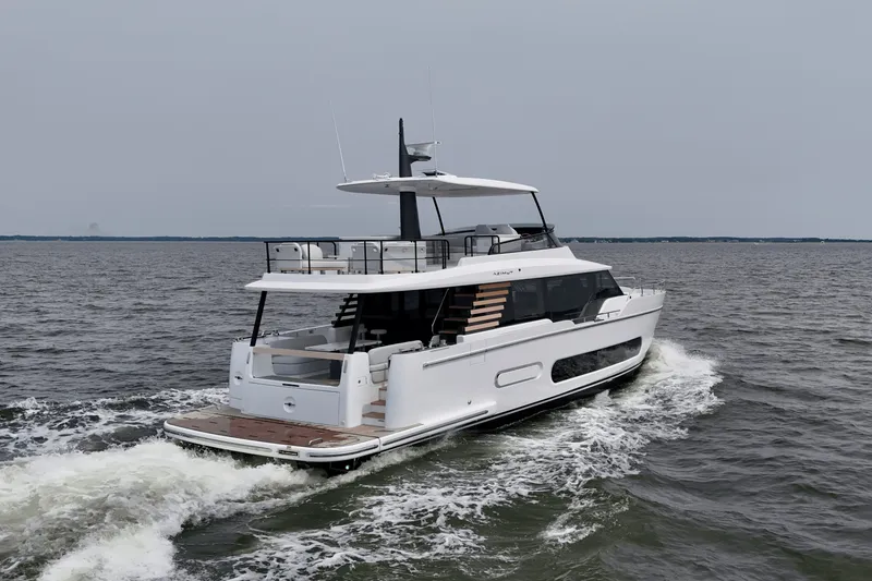 Slide: The Image of Azimut Magellano 60 2026 - 6