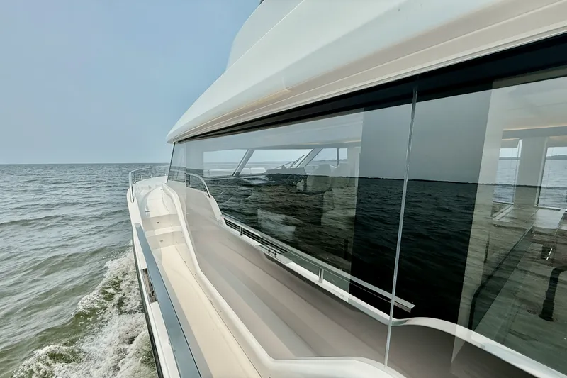 Slide: The Image of Azimut Magellano 60 2026 - 89