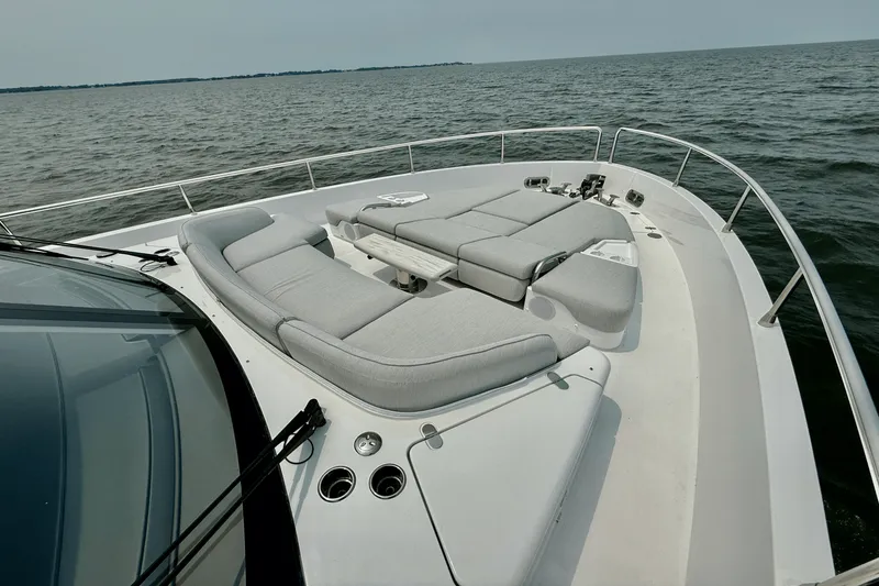 Slide: The Image of Azimut Magellano 60 2026 - 92