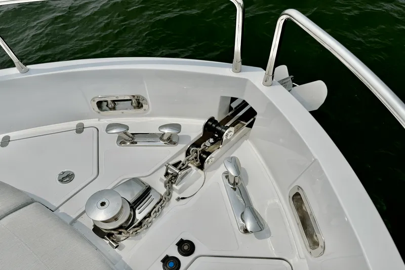 Slide: The Image of Azimut Magellano 60 2026 - 95