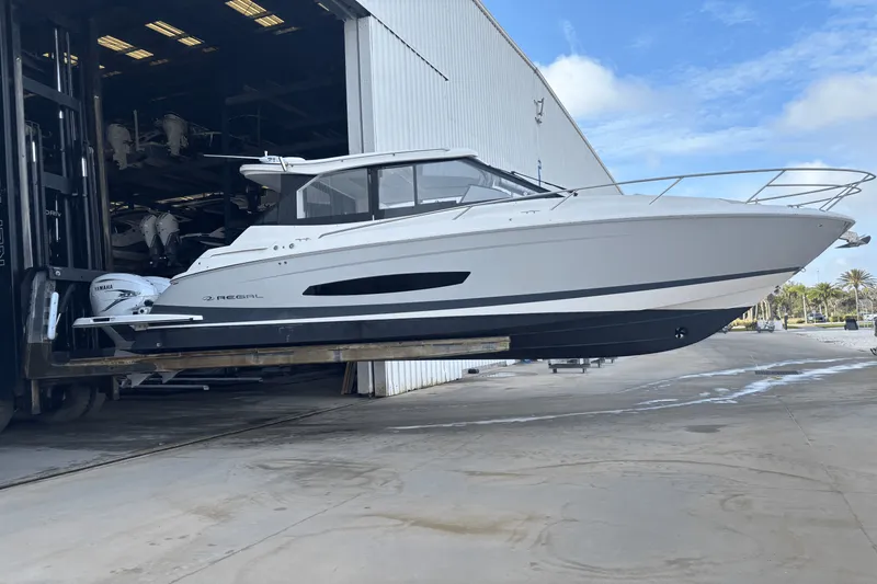 Slide: The Image of Regal 36 XO 2022 - 2