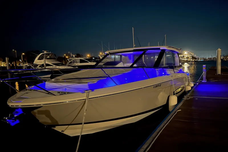 Slide: The Image of Regal 36 XO 2022 - 58