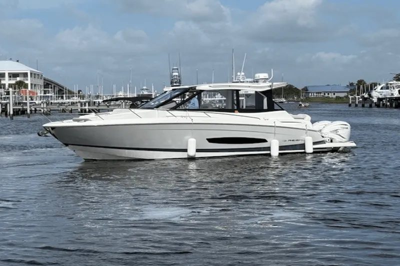 Slide: The Image of Regal 36 XO 2022 - 65