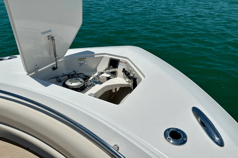 Slide: The Image of Boston Whaler 380 OUTRAGE 2018 - 44
