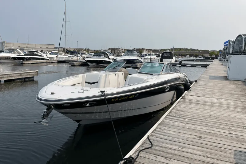 Slide: The Image of Four Winns 310 HORIZON 2007 - 2