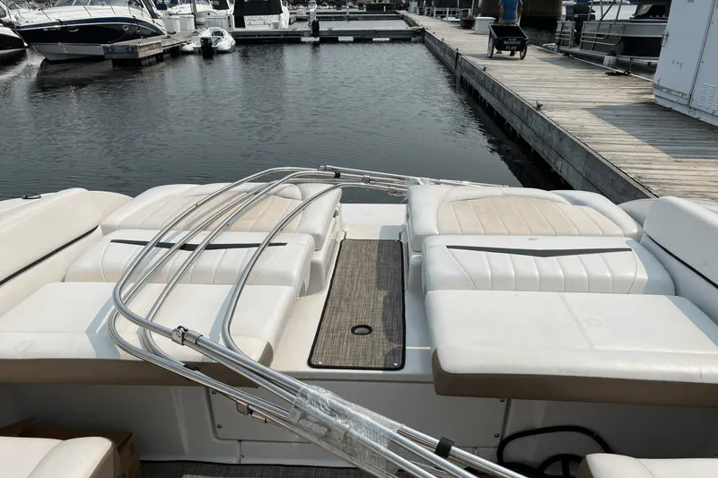 Slide: The Image of Four Winns 310 HORIZON 2007 - 20