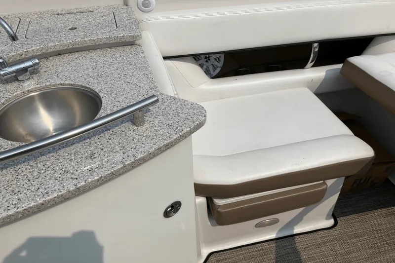 Slide: The Image of Four Winns 310 HORIZON 2007 - 21