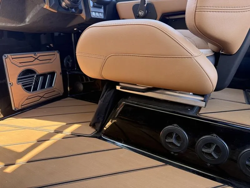 Slide: The Image of Malibu 26 LSV 2026 - 14