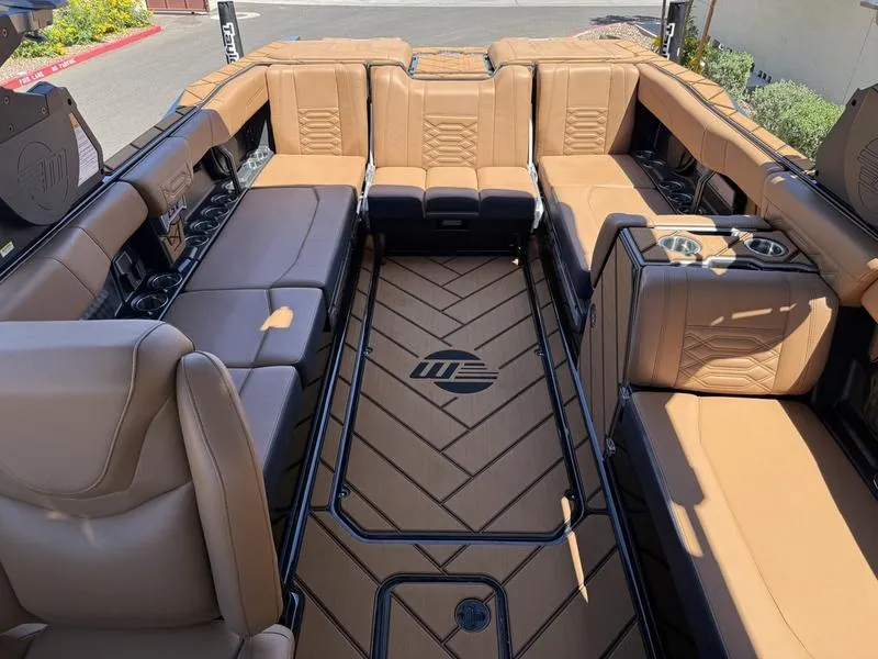 Slide: The Image of Malibu 26 LSV 2026 - 16