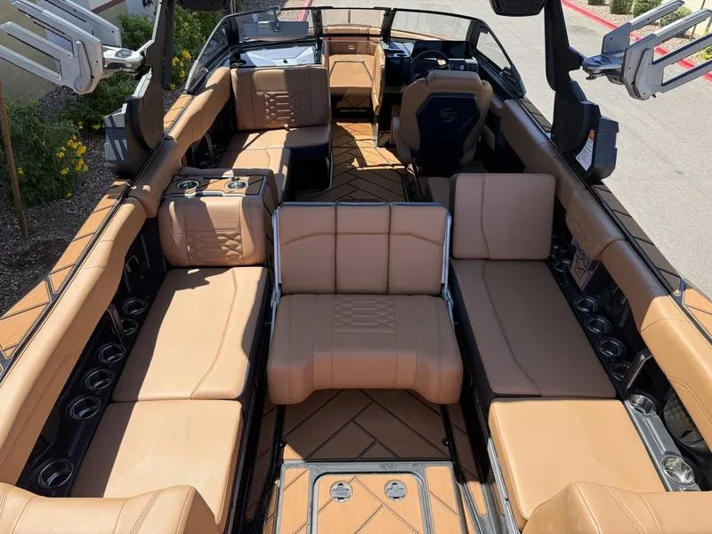 Slide: The Image of Malibu 26 LSV 2026 - 19