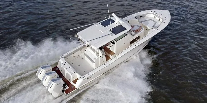 The Image of Scout Boat Company LXF 357 2026 - 0
