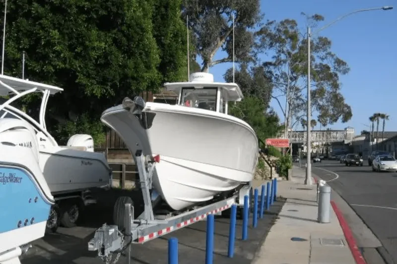 Slide: The Image of EdgeWater 325CC 2024 - 1