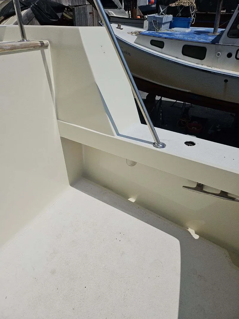 Slide: The Image of Hatteras 70 Cockpit Motor Yacht 1991 - 79