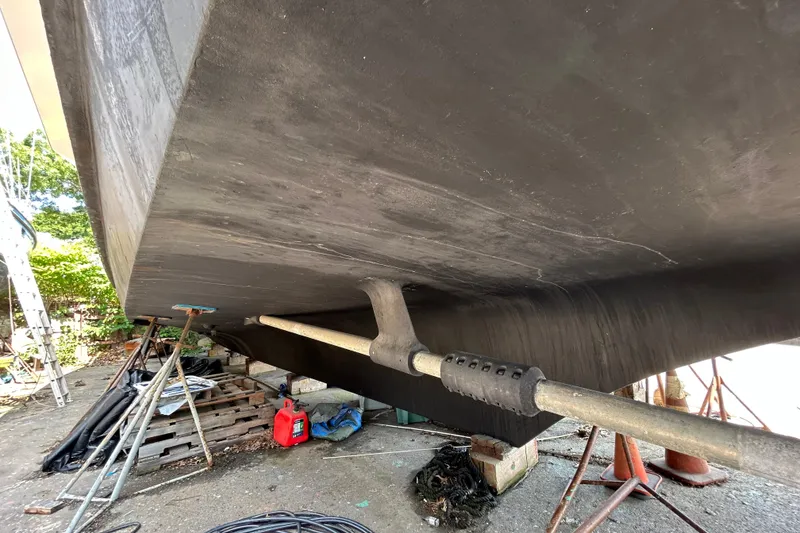 Slide: The Image of Hatteras 70 Cockpit Motor Yacht 1991 - 83