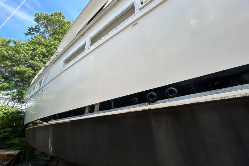 Slide: The Image of Hatteras 70 Cockpit Motor Yacht 1991 - 84