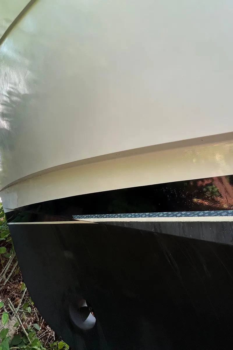 Slide: The Image of Hatteras 70 Cockpit Motor Yacht 1991 - 87