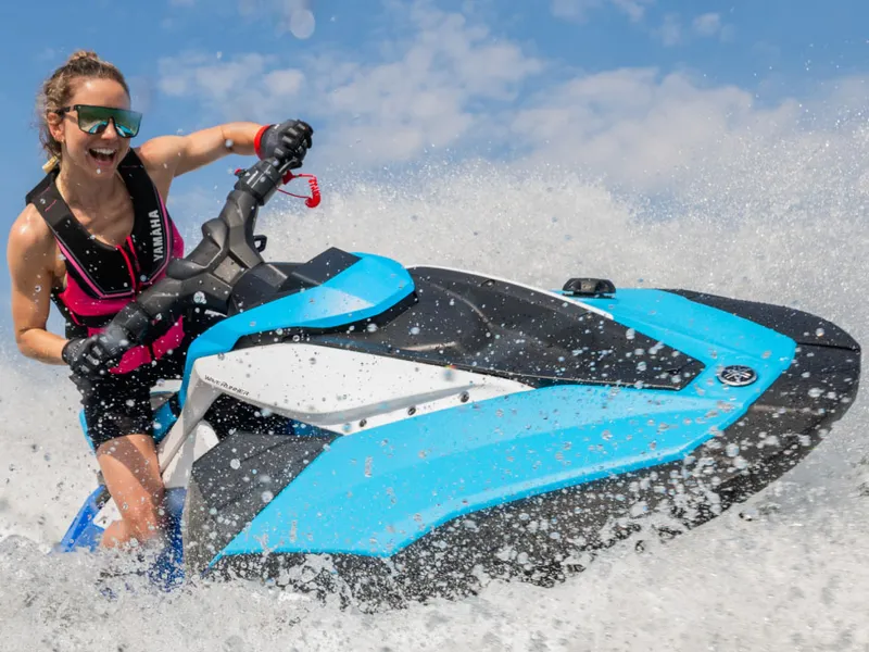 Slide: The Image of Yamaha JetBlaster DLX 3-Up 2026 - 14