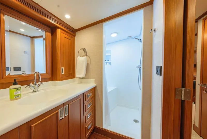 Slide: The Image of Feadship Gentleman's Yachtfish 1984 - 18