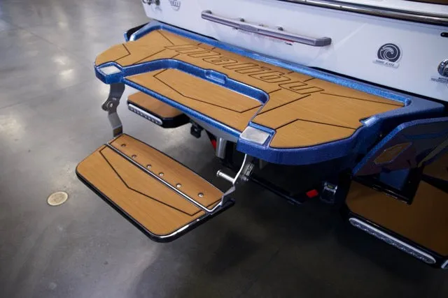 Slide: The Image of Malibu 22 LSV 2026 - 6