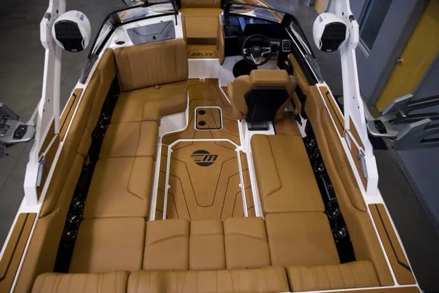 Slide: The Image of Malibu 22 LSV 2026 - 15