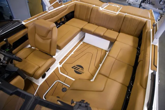 Slide: The Image of Malibu 22 LSV 2026 - 36