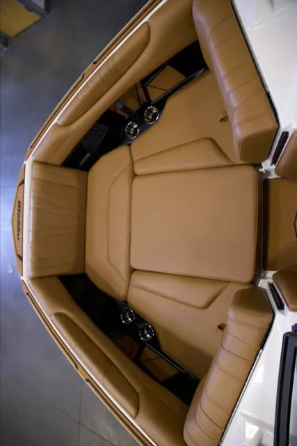 Slide: The Image of Malibu 22 LSV 2026 - 27