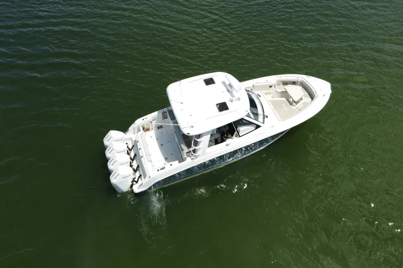 Slide: The Image of Boston Whaler 380 Realm 2025 - 10