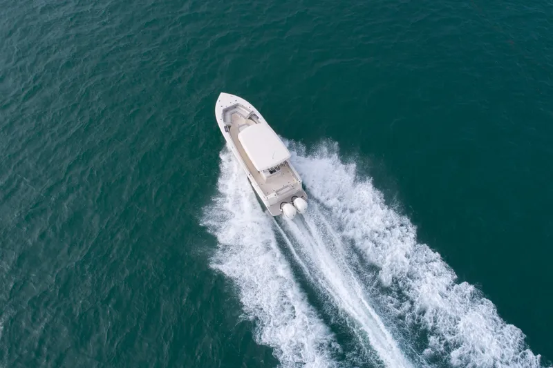 Slide: The Image of Scout 305LXF 2026 - 13