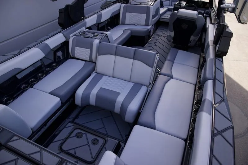 Slide: The Image of Malibu 26 LSV 2026 - 36