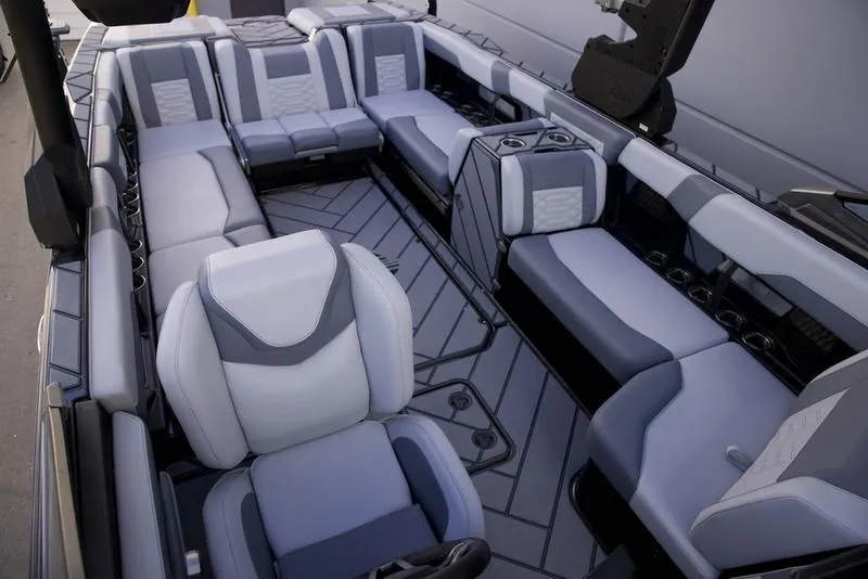 Slide: The Image of Malibu 26 LSV 2026 - 39