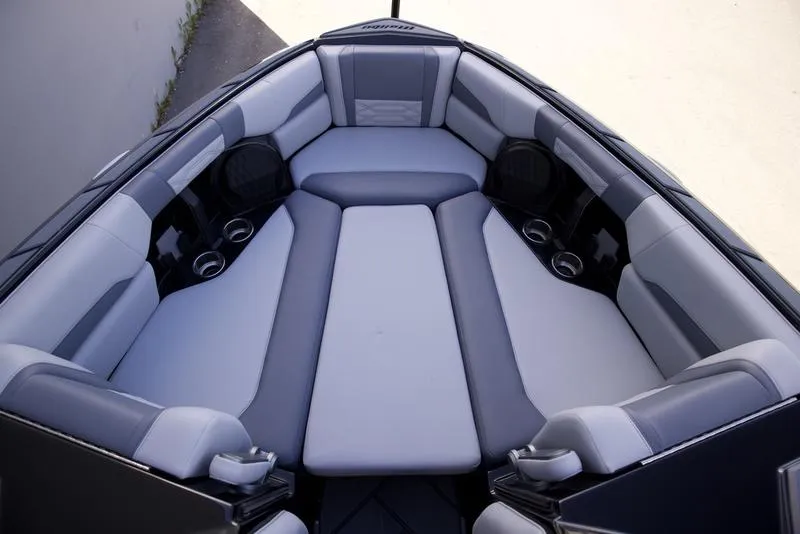 Slide: The Image of Malibu 26 LSV 2026 - 29