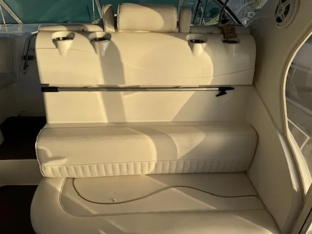 Slide: The Image of Luxurious seating area on 2000 Cruisers Yachts 4450 Express Motor Yacht. - 20