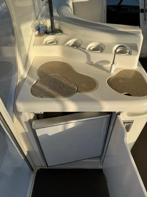 Slide: The Image of Cruisers Yachts 4450 Express Motoryacht 2000 - 59