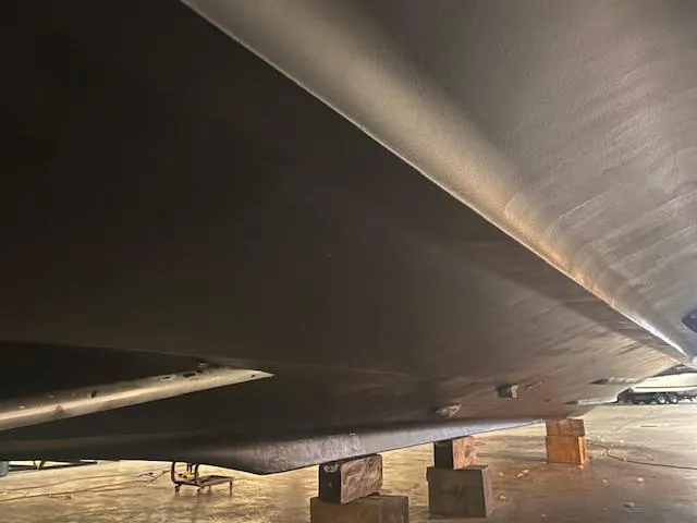 Slide: The Image of Cruisers Yachts 4450 Express Motoryacht 2000 - 67