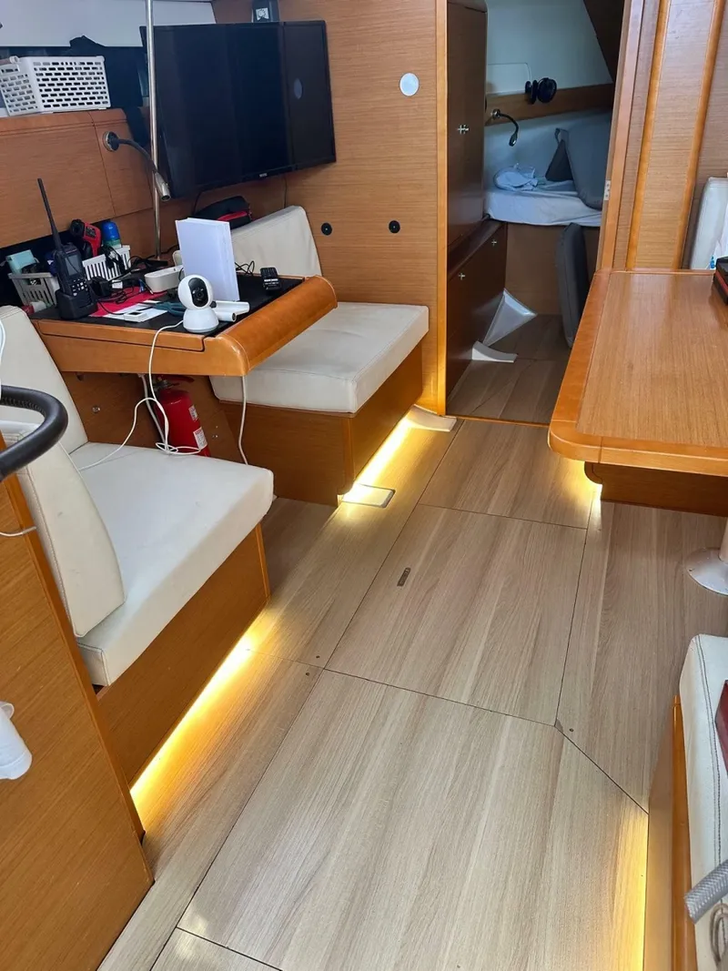 Slide: The Image of Jeanneau Sun Odyssey 409 2015 - 6