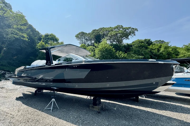 The Image of Aviara AV32 Outboard 2022 - 0