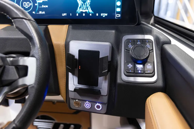 Slide: The Image of Malibu 23 LSV 2026 - 22