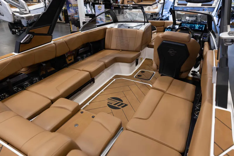 Slide: The Image of Malibu 23 LSV 2026 - 30