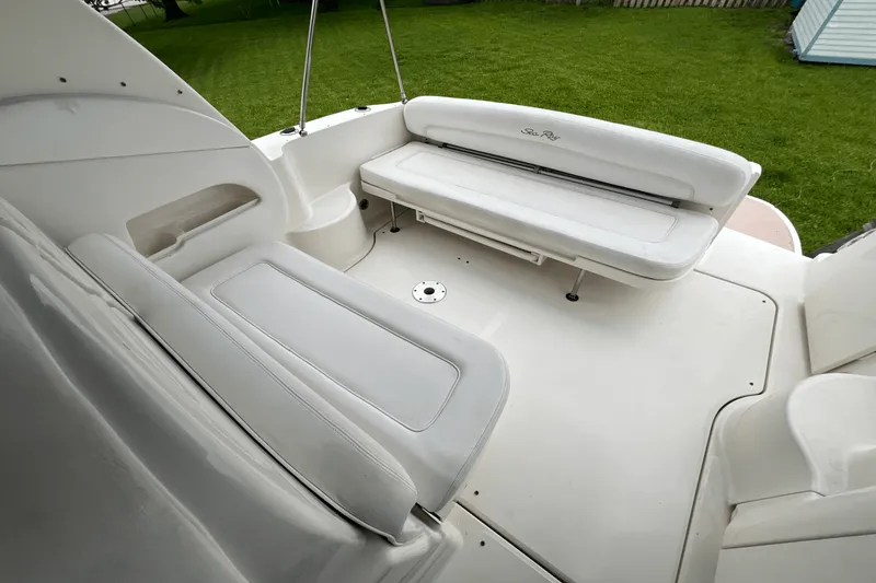 Slide: The Image of Sea Ray 300 SUNDANCER 2005 - 20