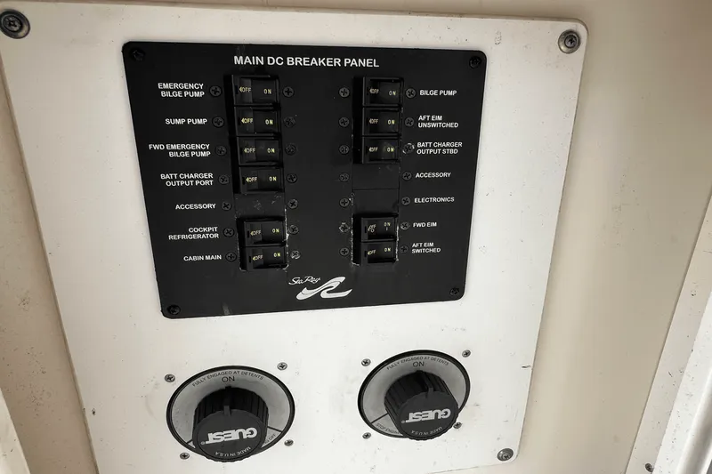 Slide: The Image of Sea Ray 300 SUNDANCER 2005 - 24
