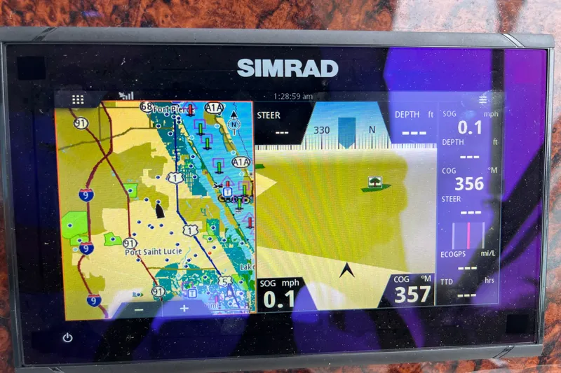 Slide: The Image of Sea Ray 300 SUNDANCER 2005 - 33