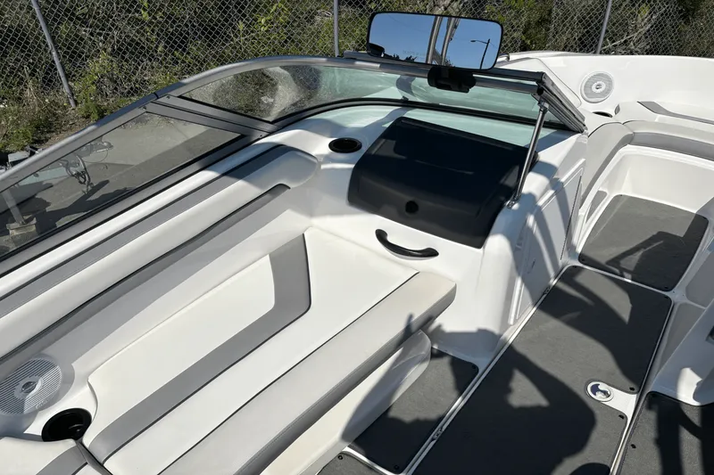 Slide: The Image of Yamaha AR190 2017 - 7